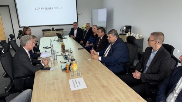 VRANOV NAD TOPĽOU: Holandský veľvyslanec Jules Gerzon vo Vranove nad Topľou: tulipány ako symbol spolupráce