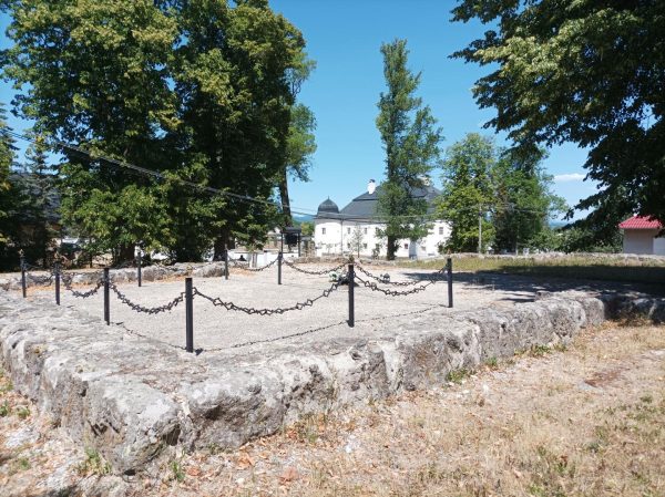 OSTRÁ LÚKA: Nová webová stránka Kaštieľa