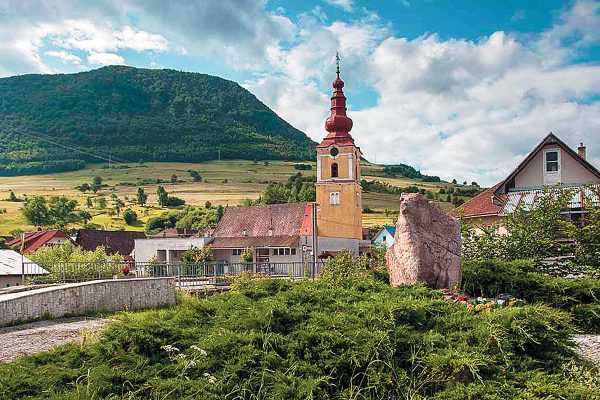 VYŠNÁ SLANÁ: Obec a Detská olympiáda