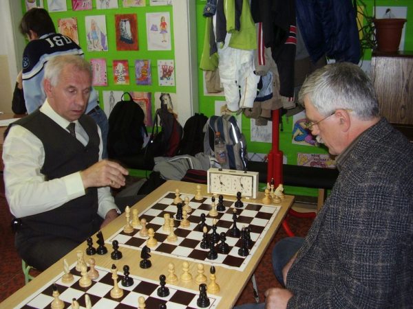 KRAČÚNOVCE: 28.10.2025 OKTÓBER - ÚCTA K STARŠÍM