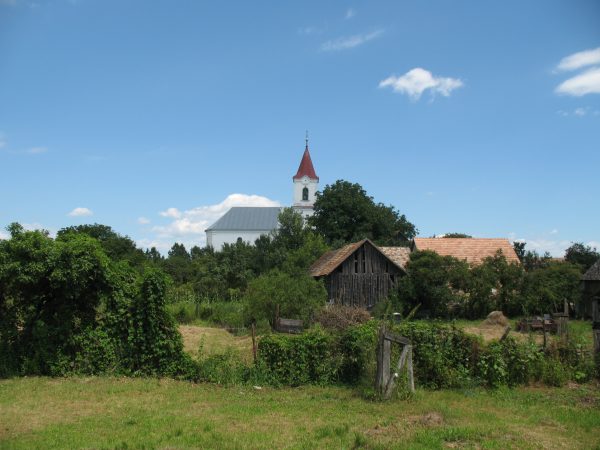 KALOŠA: Obec vznikla r. 1961 zlúčením Nižnej a Vyšnej Kaloše