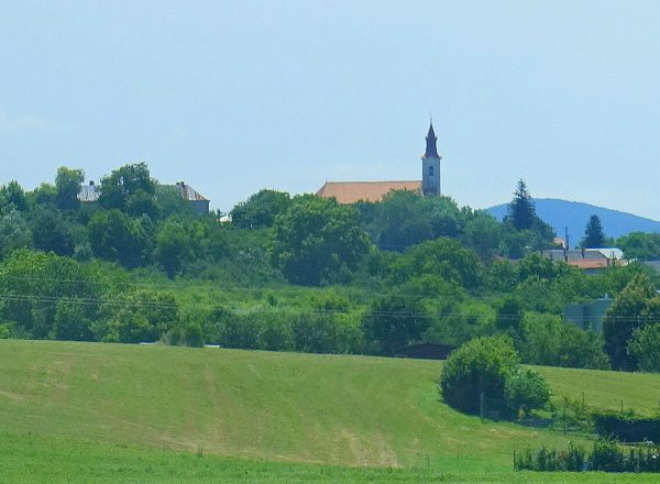 NIŽNÁ MYŠĽA: Obec leží na južnom okraji centrálnej časti Košickej kotliny