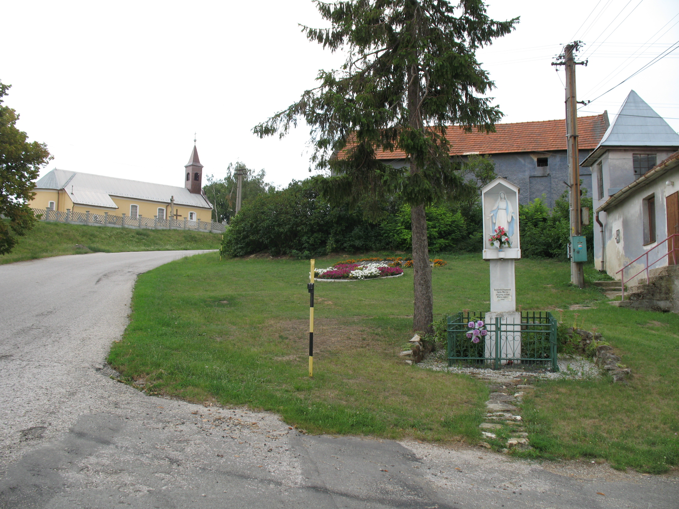 ĽUBÁ: Panorámu obce v oblasti cestovného ruchu.