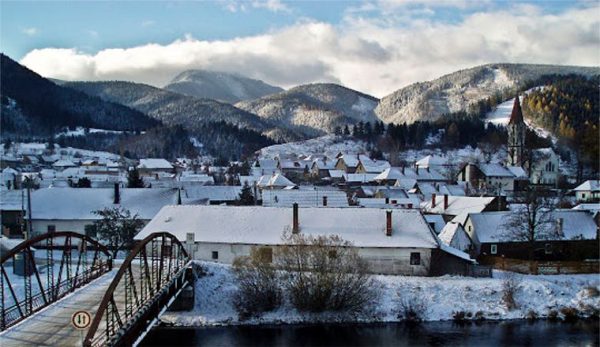 LIPTOVSKÁ PORÚBKA: Obec sa prvý krát spomína v listine z 29. júna 1377