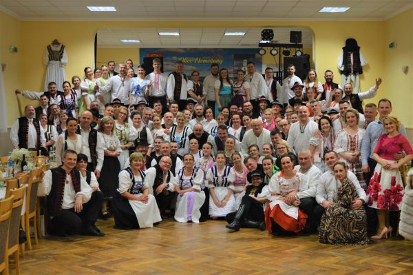 NEMEŠANY: Obec Nemešany leží v doline Klčovského potoka na polceste medzi Levočou a Spišským Podhradím. 