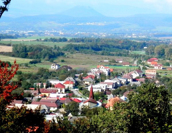 PODHRADÍK: Na nižnom konci obce bol v roku 1755 postavený kostol