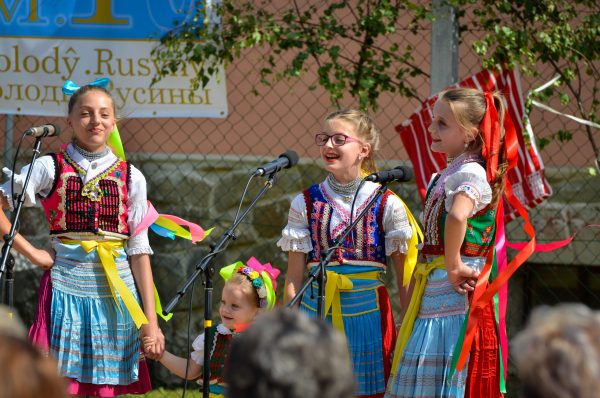 RUSKÁ VOĽA NAD POPRADOM: MIKOVAJ V NAŠI OBCI
