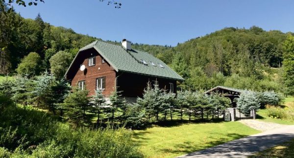 KLUBINA: Dedinka v krásnej krajine.