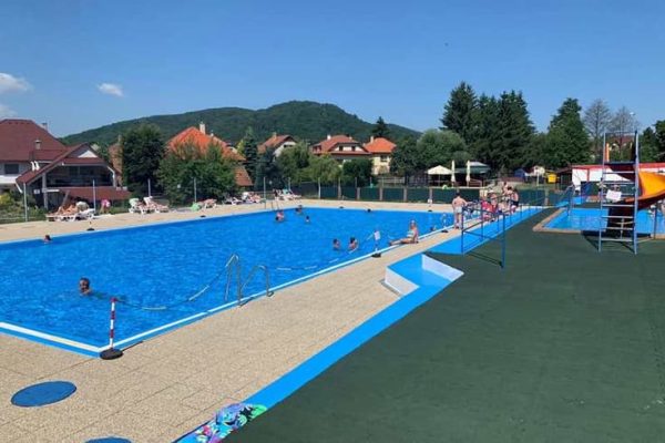 SLATINSKÉ LAZY: Kúpaliská v Slatinských Lazoch a okolí