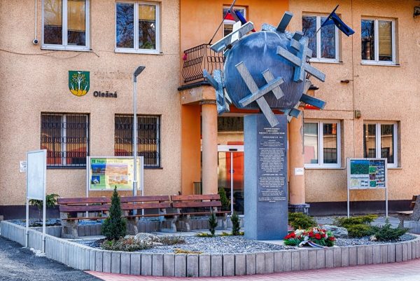 OLEŠNÁ: Obec Olešná patrí k menším obciam v okrese Čadca. Má vyše 400-ročnú zdokumentovanú históriu.