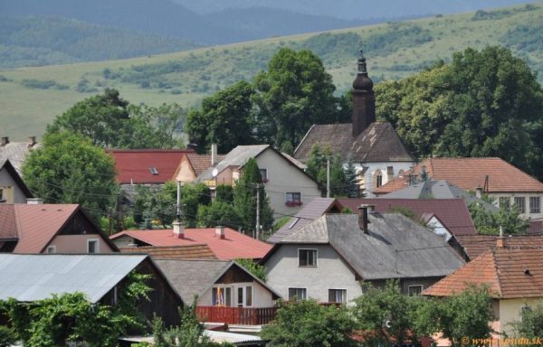 LIPTOVSKÝ MICHAL: Najstarši zistený záznam o obci je z roku 1331.