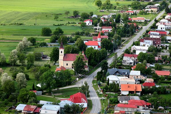 ŠAMUDOVCE: Obec Šamudovce je samostatný územný samosprávny a správny celok Slovenskej republiky, ktorý svoje samosprávne kompetencie vykonáva samostatne (zákon SNR č. 369/1990 Zb. o obecnom zriadení).
