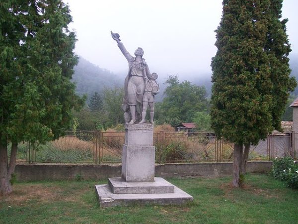 MUĽA: Obec v okrese Veľký Krtíš.