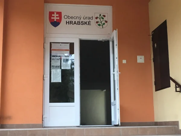 HRABSKÉ: Rodný dom prešovského svätiaceho biskupa ThDr. Vasiľa Hopku