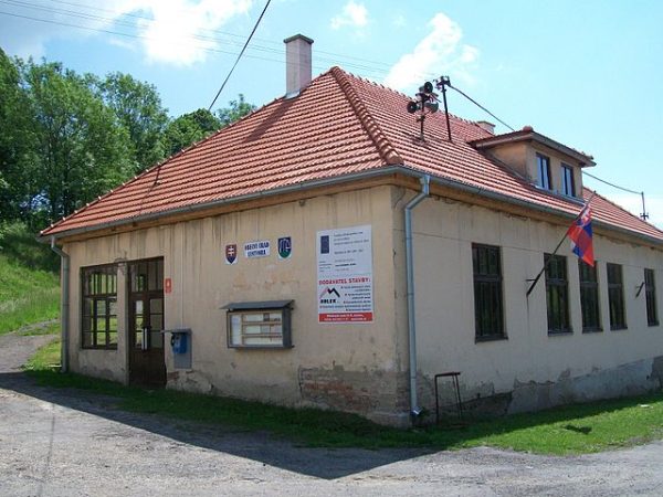 LENTVORA: Dedina, kde ľudia nepotrebujú mobily, obchod ani krčmu.