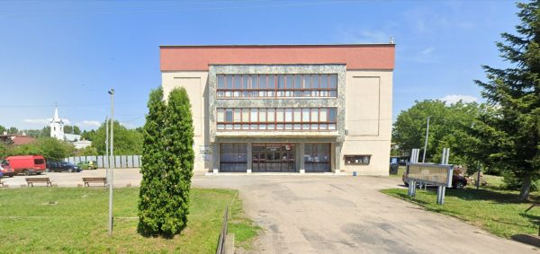 BUDKOVCE: je obec na východnom Slovensku v Košickom kraji, v okrese Michalovce.