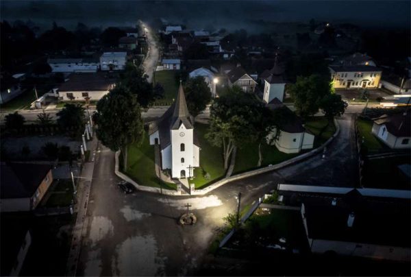 STROČÍN: Obec Stročín od marca 2016 začala realizovať operačný program  - Ľudské zdroje