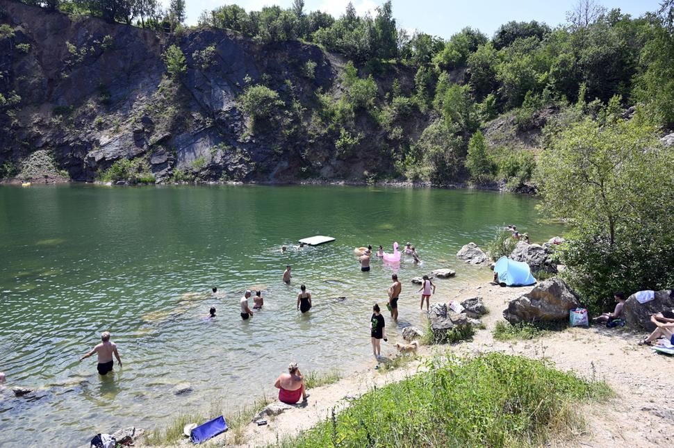 INOVCE: V roku 1914 prvá murovaná škola, ktorá v dnešnej dobe slúži ako obecný úrad a kultúrny dom.