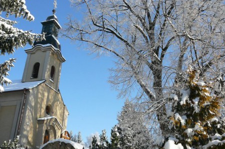 KRTOVCE: Obec v okrese Topoľčany.