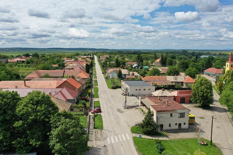 KEŤ: Podľa ostrihomských cirkevných súpisov z roku 1700 bola väčšina rodín protestanská aj napriek veľkému prenasledovaniu