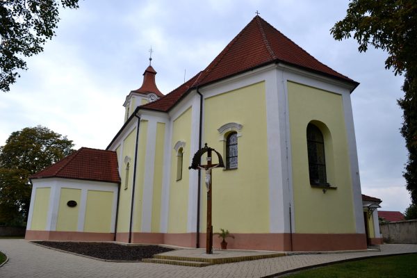 PODOLIE: Chotár Podolia sa rozprestiera na výbežku Podunajskej nížiny v severnej časti Trnavskej pahorkatiny.
